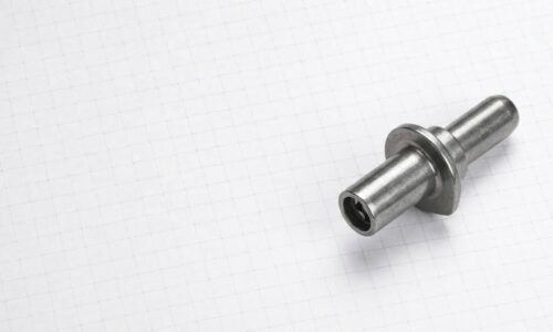Asymmetrisches komplexes Bauteil | MN Kaltformteile